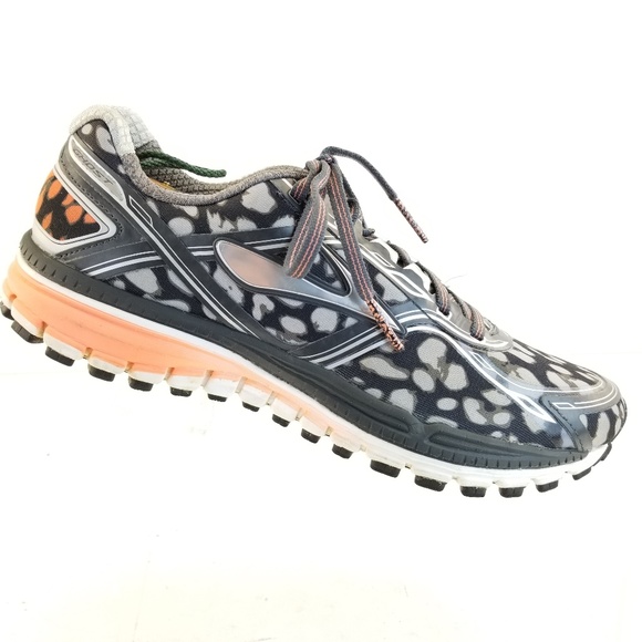 brooks black leopard